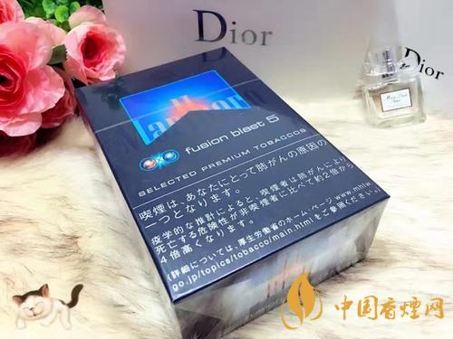 萬(wàn)寶路水蜜桃雙爆有幾個(gè)版本   萬(wàn)寶路水蜜桃雙爆多少錢(qián)一盒