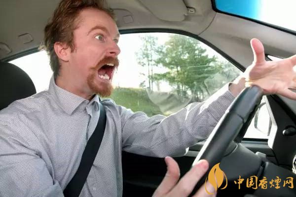 戒煙藥暢沛副作用有哪些   戒煙藥暢沛對人體的危害（有自殺風(fēng)險）